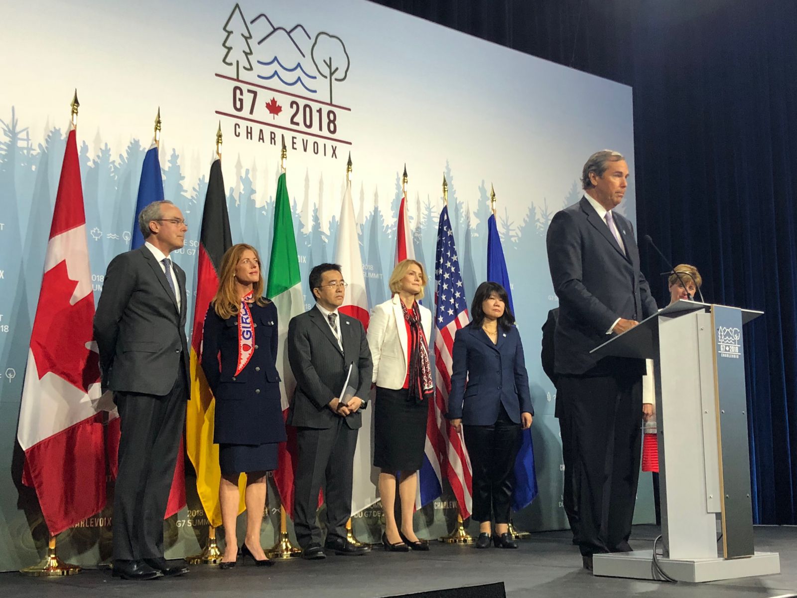 G7 DFIs Announce "2X Challenge" to Mobilize 3 Billion to Invest in the